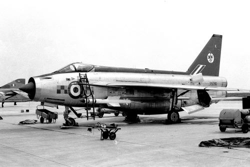 92 Squadron English Electric Lightning F.2A XN780K at RAF Gutersloh (1971)