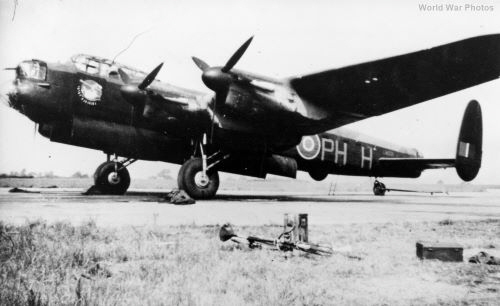 12 Squadron Lancaster III LM321 PH-H 1943
